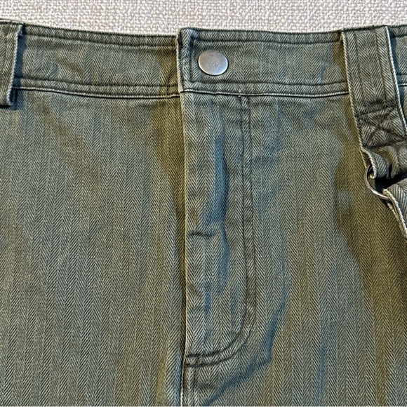 FOREVER 21 Olive Green Cargo Mini Skirt Strap Army Textured F21Junior Women L - Picture 2 of 10